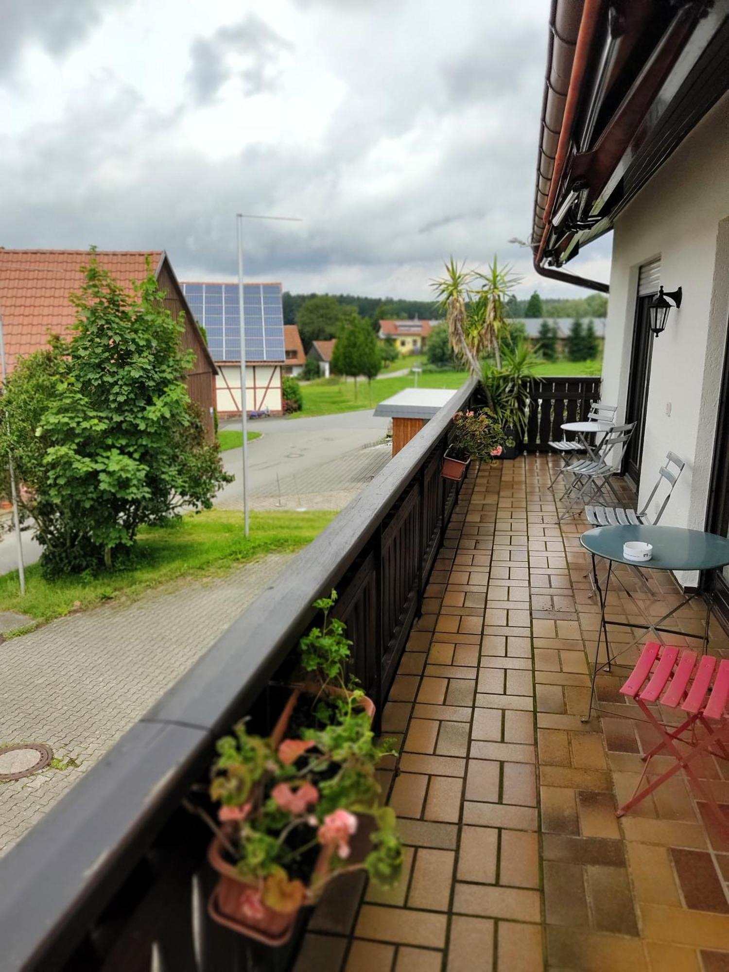 Gruenvogels Landgasthof Zum Gruenen Baum Oberzent Zewnętrze zdjęcie